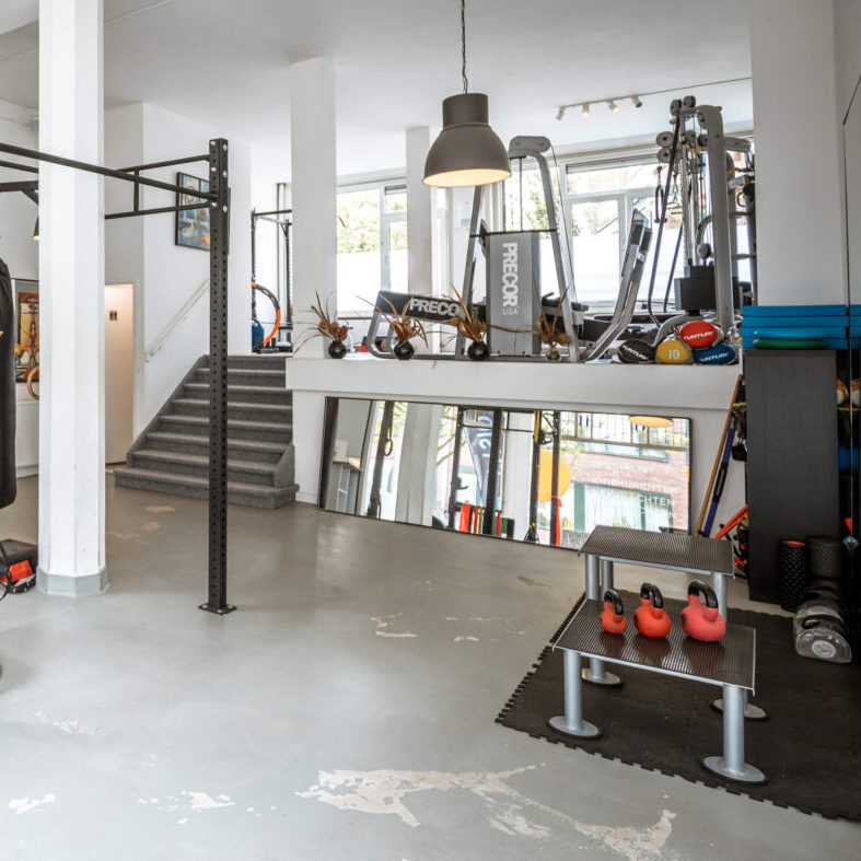 F3 Fysio Rotterdam - Blijdorp - oefenzaal over meerdere verdiepingen